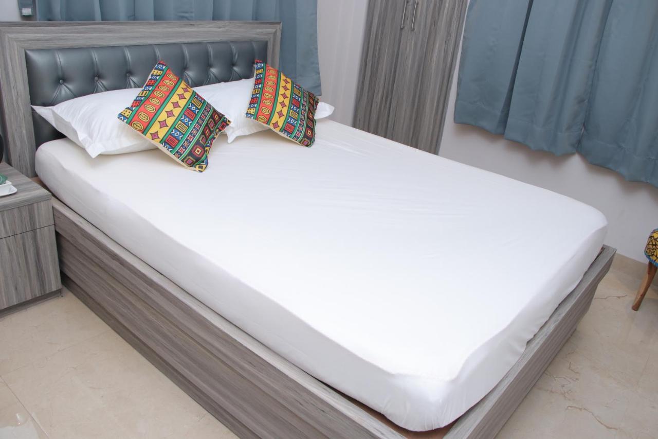 La Cresta Inn Колката Екстериор снимка