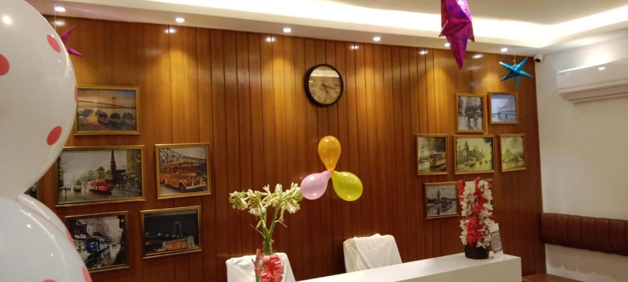 La Cresta Inn Колката Екстериор снимка