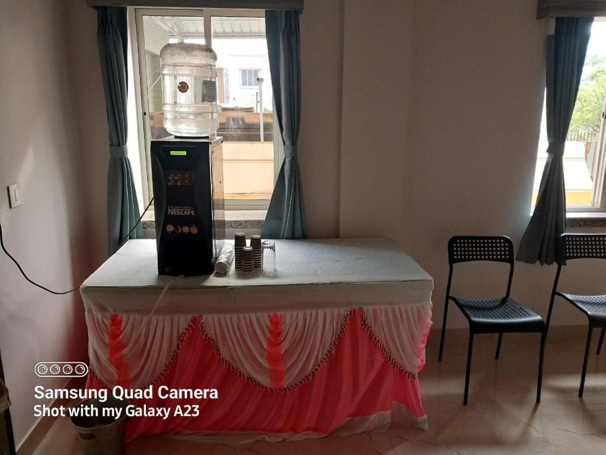 La Cresta Inn Колката Екстериор снимка