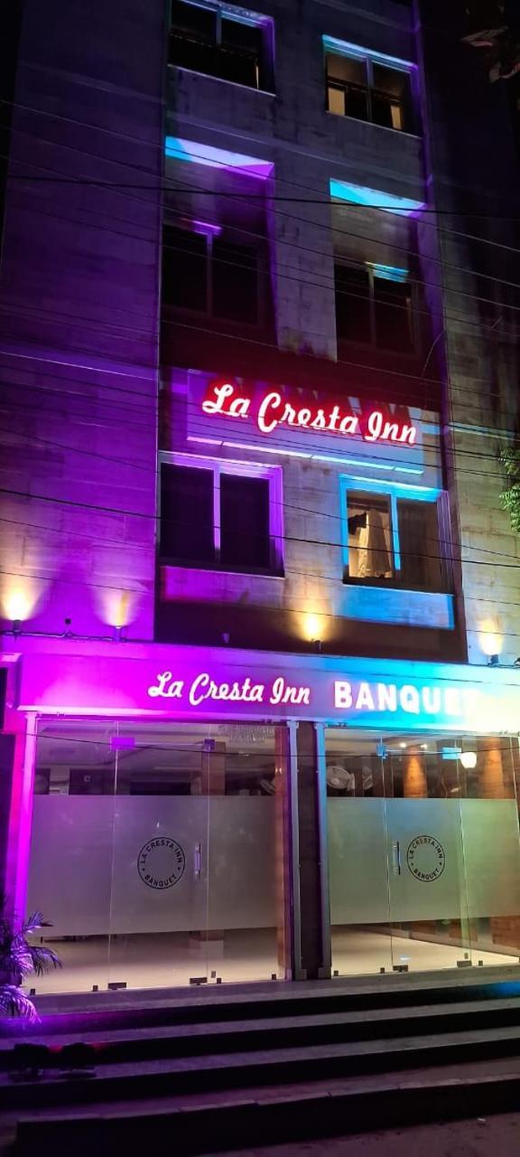 La Cresta Inn Колката Екстериор снимка